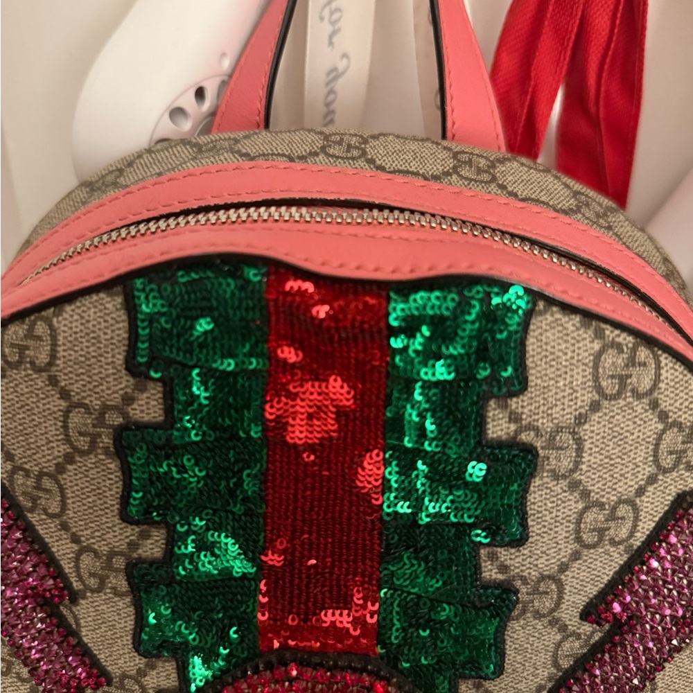 Gucci Beige and Pink Backpack with Sequin Details - Picture 6 of 9